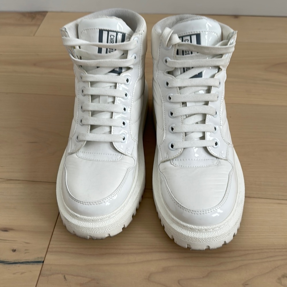 Dior sneakers
